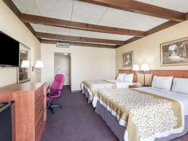 Days Inn By Wyndham Niles Luaran gambar