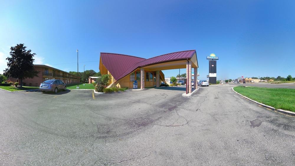 Days Inn By Wyndham Niles Luaran gambar