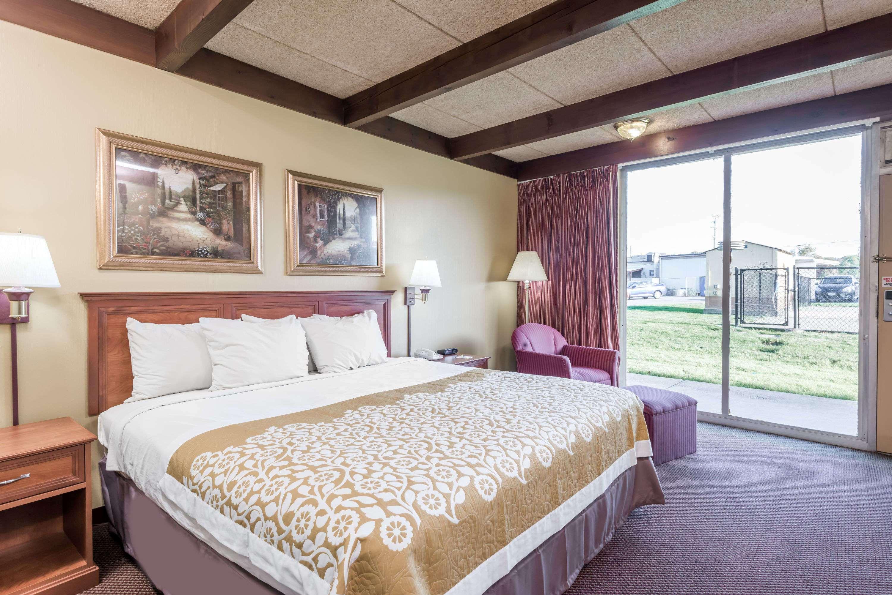 Days Inn By Wyndham Niles Luaran gambar